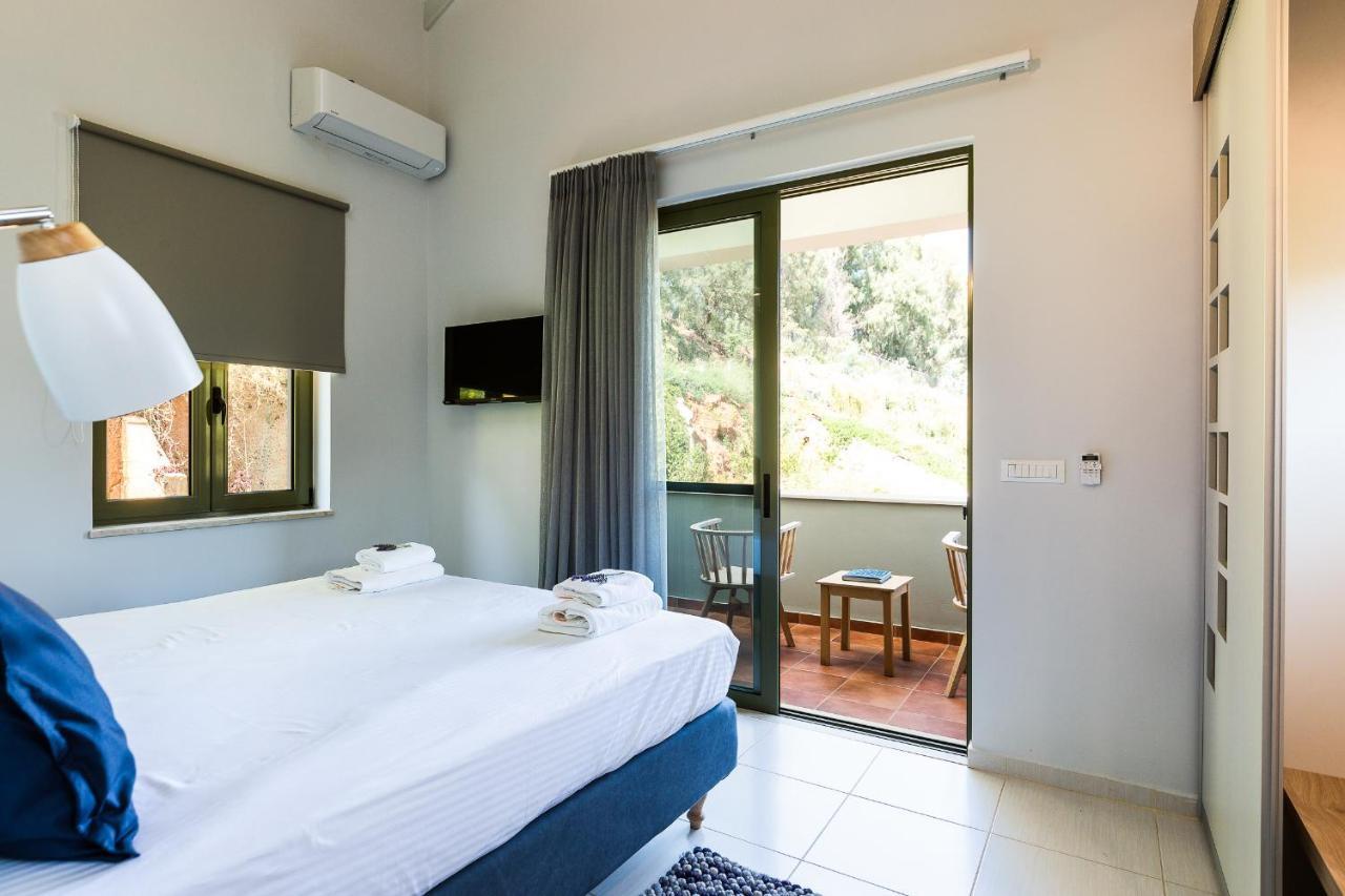 Physis Villas Chania Agia  エクステリア 写真